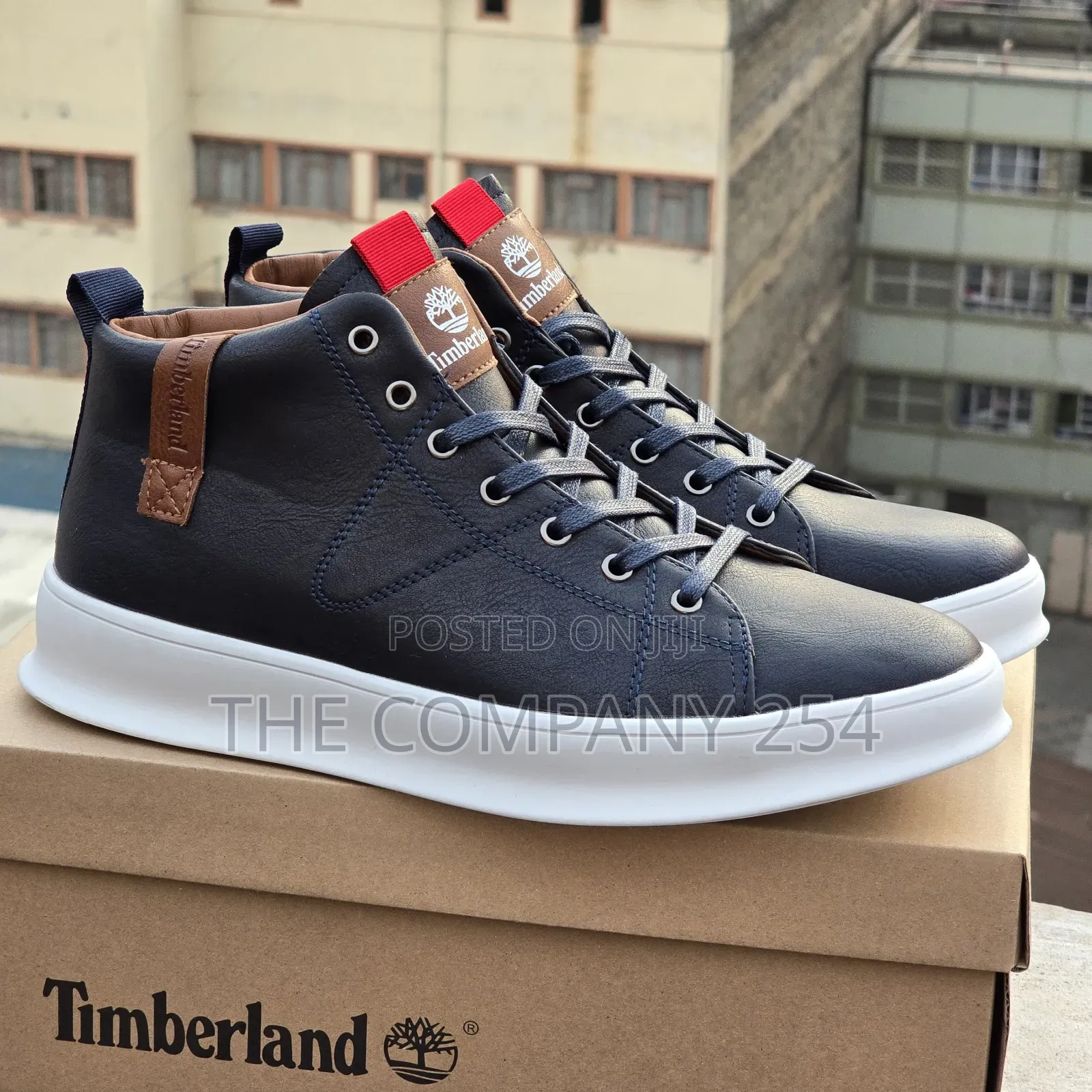 Smart Causal Classic Official Business Sneakers