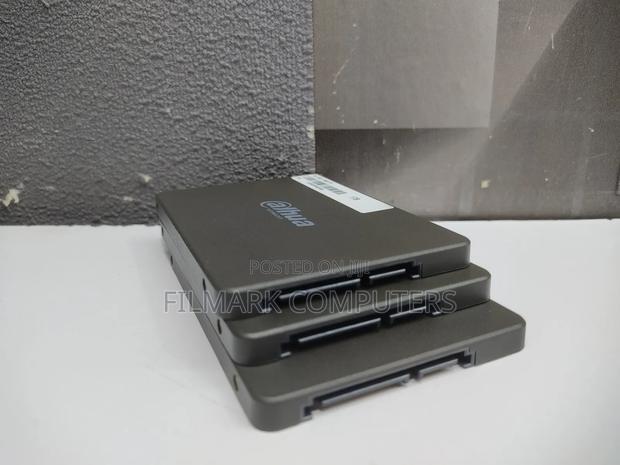 Ssd-v800s1tb 2.5 Inch Sata Solid State Drive 1tb