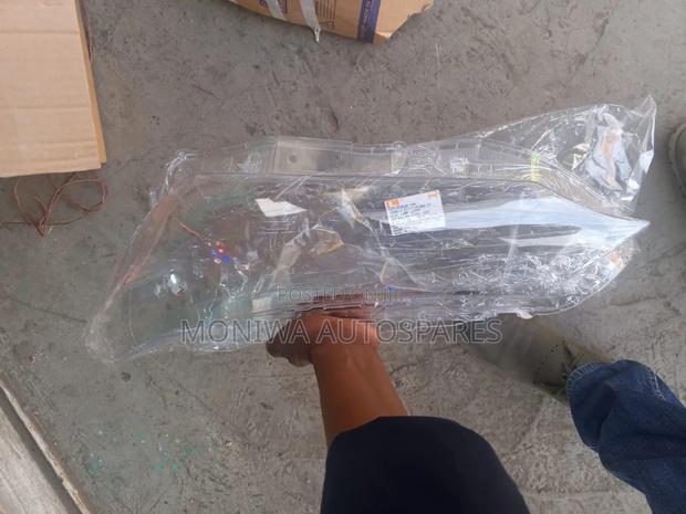 Head Lens Toyota Corolla Axio/Fielder 2012-2014 - main view