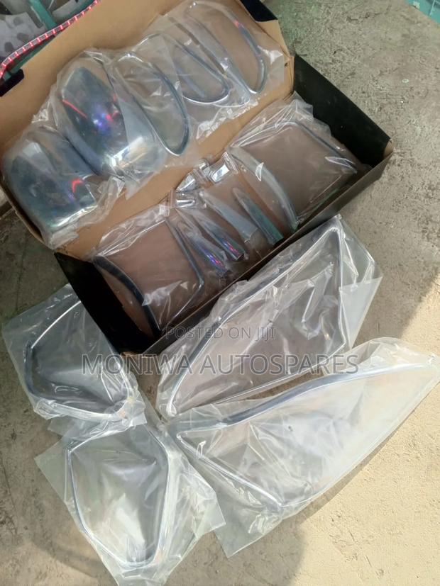 Chrome Kit Set Toyota Harrier 240 - main view