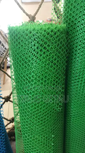 Plastic Chicken Mesh