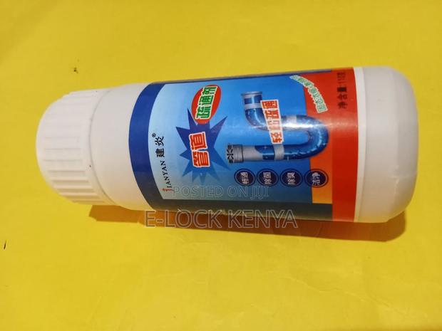 Top Bathroom Sink Cleaning Agent - main view