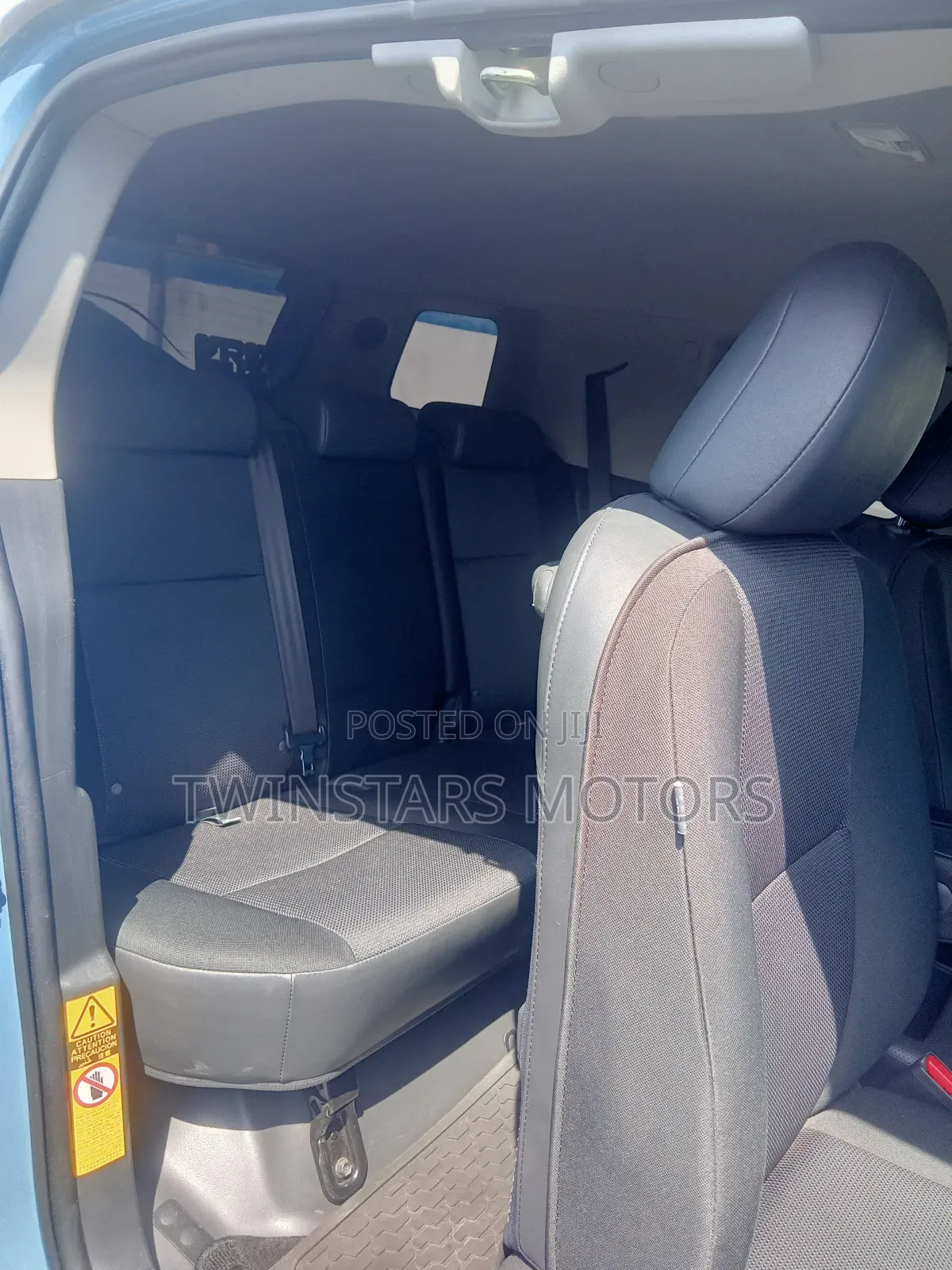 Toyota FJ Cruiser 2015 Blue