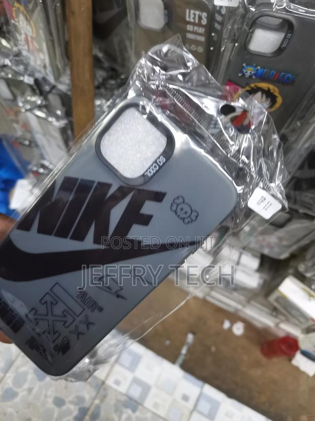 Nike Translucent Fashion Case for iPhone 11 - thumbnail 3