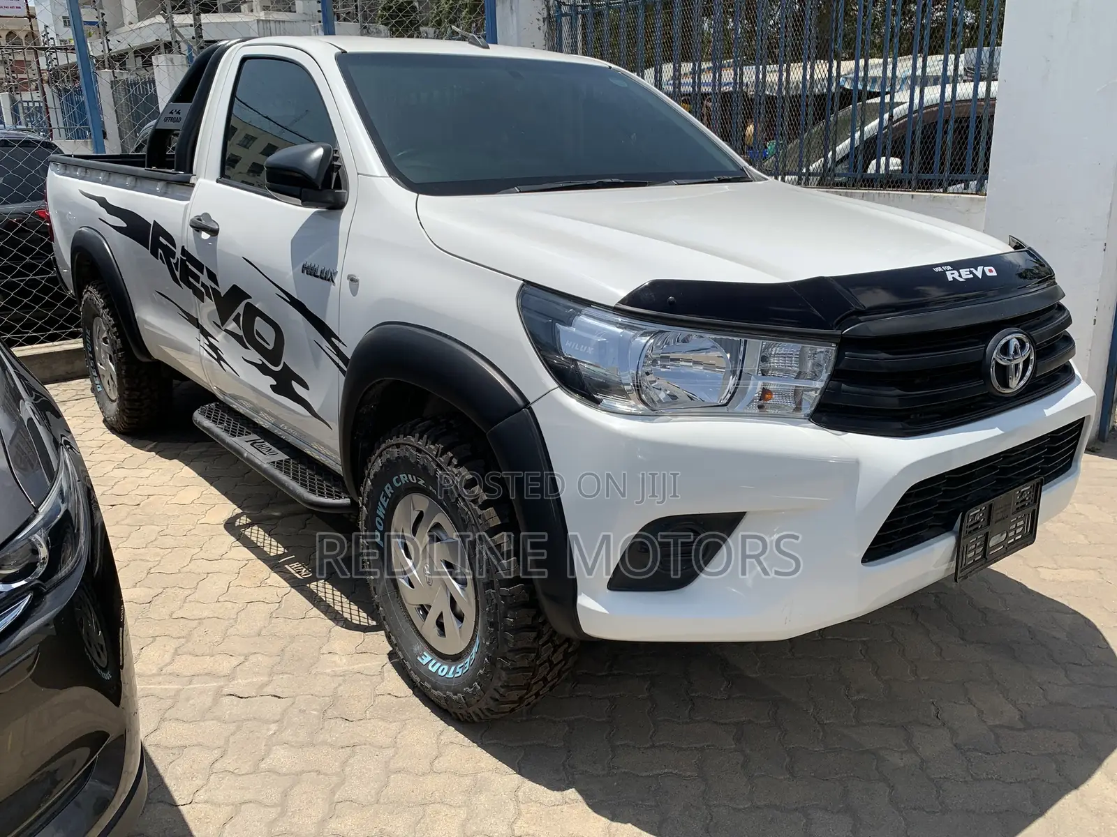 Toyota Hilux 2017 White