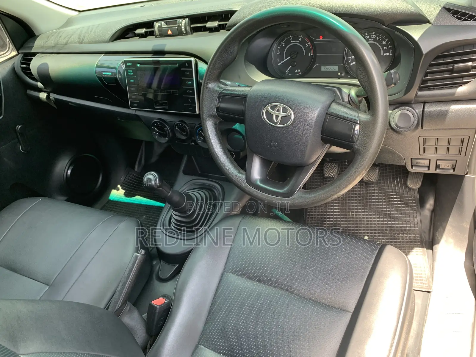 Toyota Hilux 2017 White