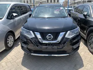 Nissan X-Trail 2.0 Petrol FWD 2017 Black