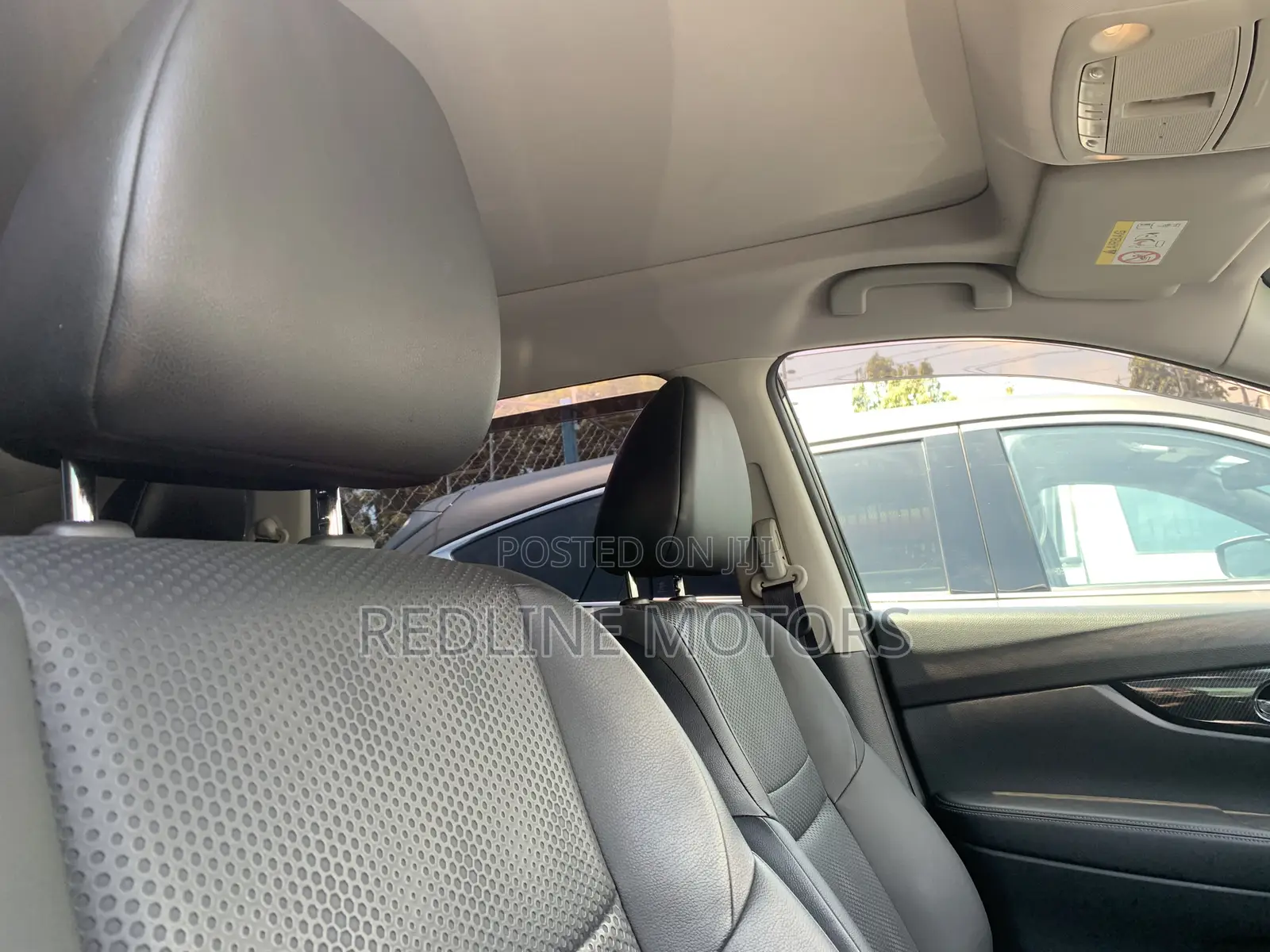 Nissan X-Trail 2.0 Petrol FWD 2017 Black