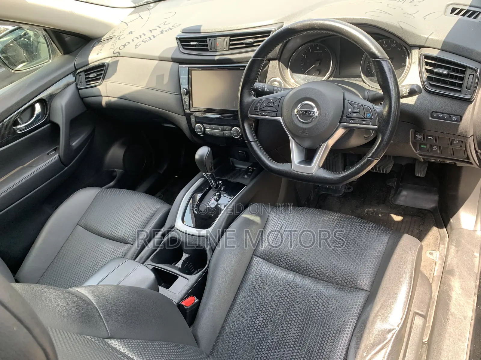 Nissan X-Trail 2.0 Petrol FWD 2017 Black