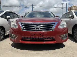 Nissan Teana 2017 Red