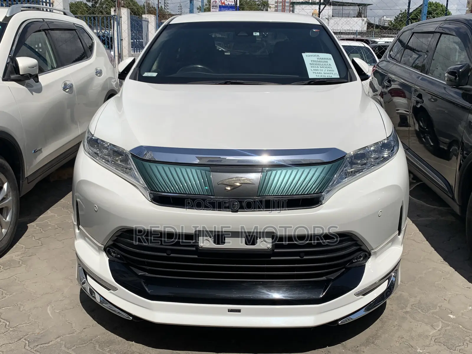 Toyota Harrier 2.0 2018 White