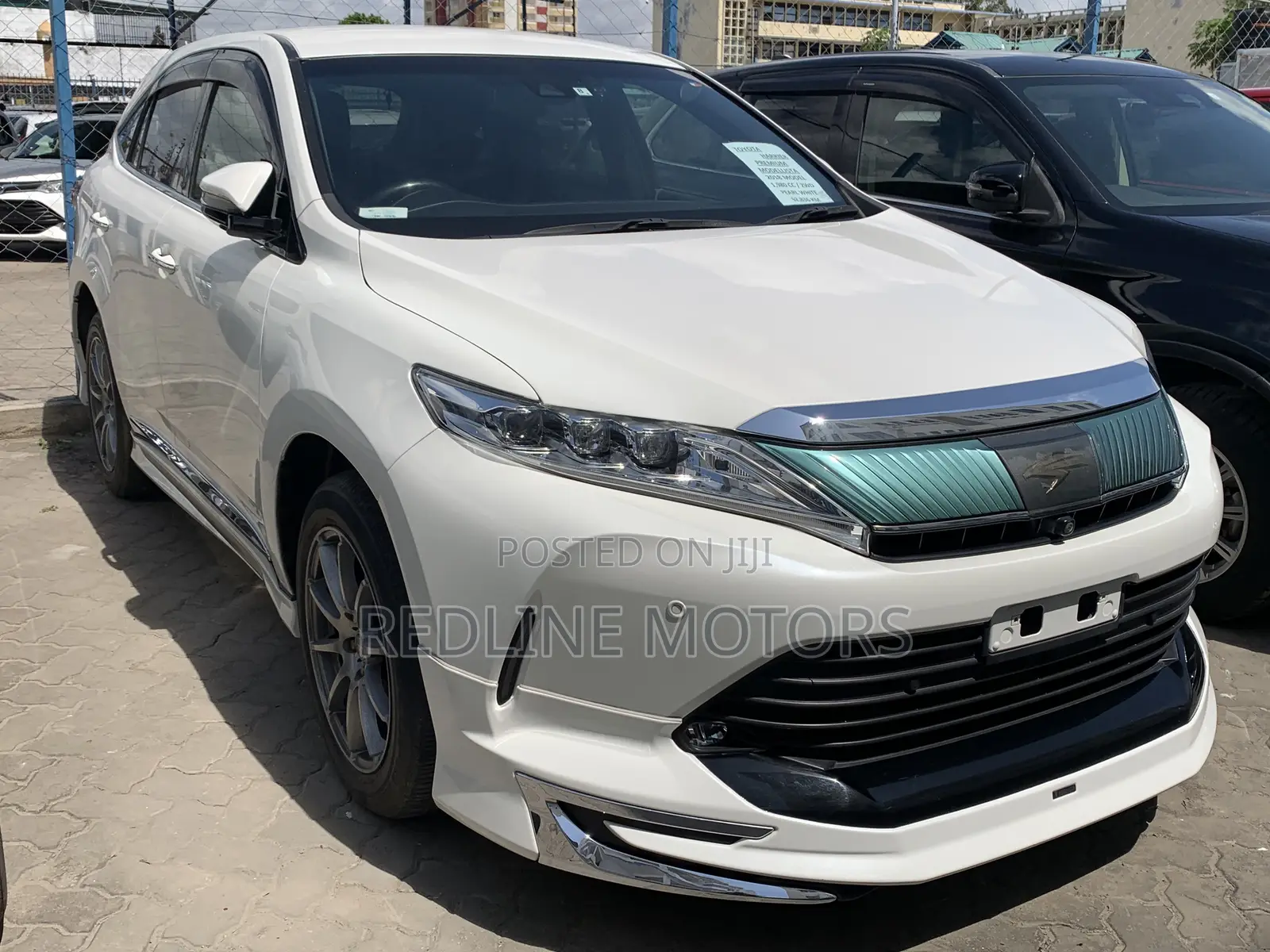 Toyota Harrier 2.0 2018 White