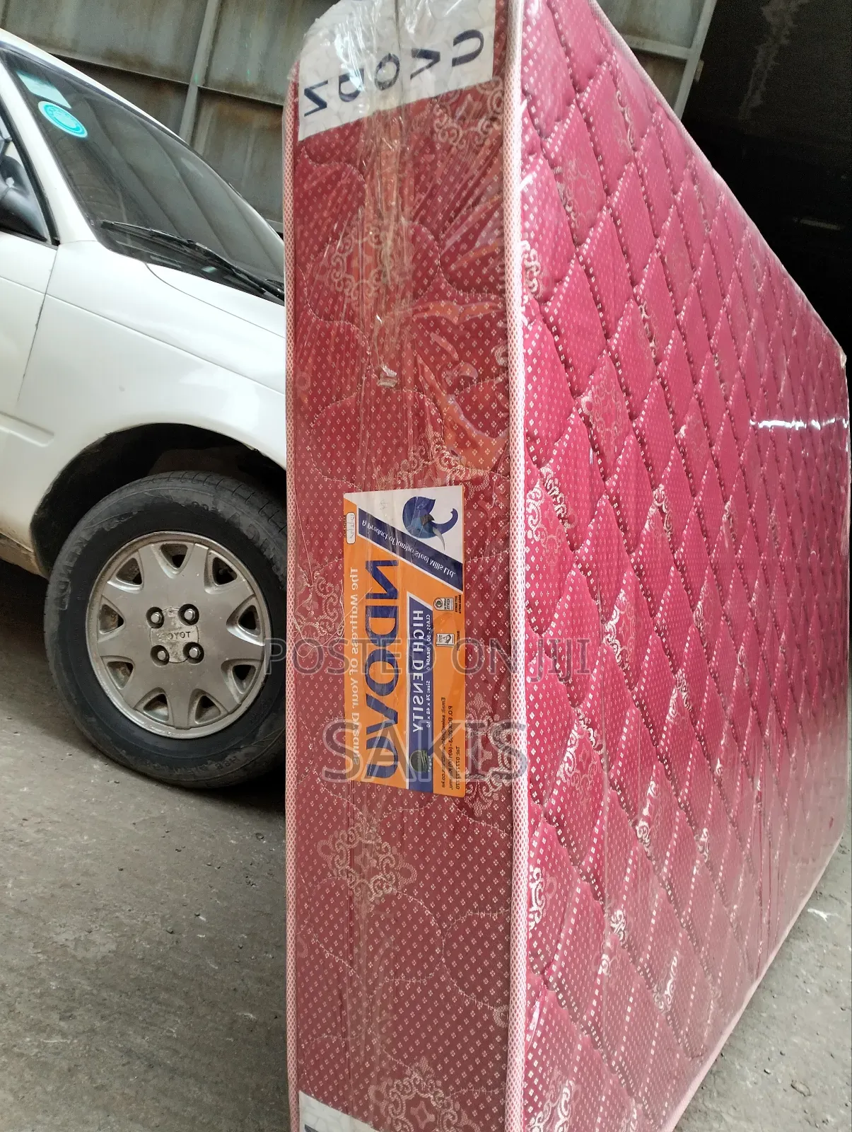 Live Well! 6 X 6 X 10" Ndovu High Density Quilted Mattresses
