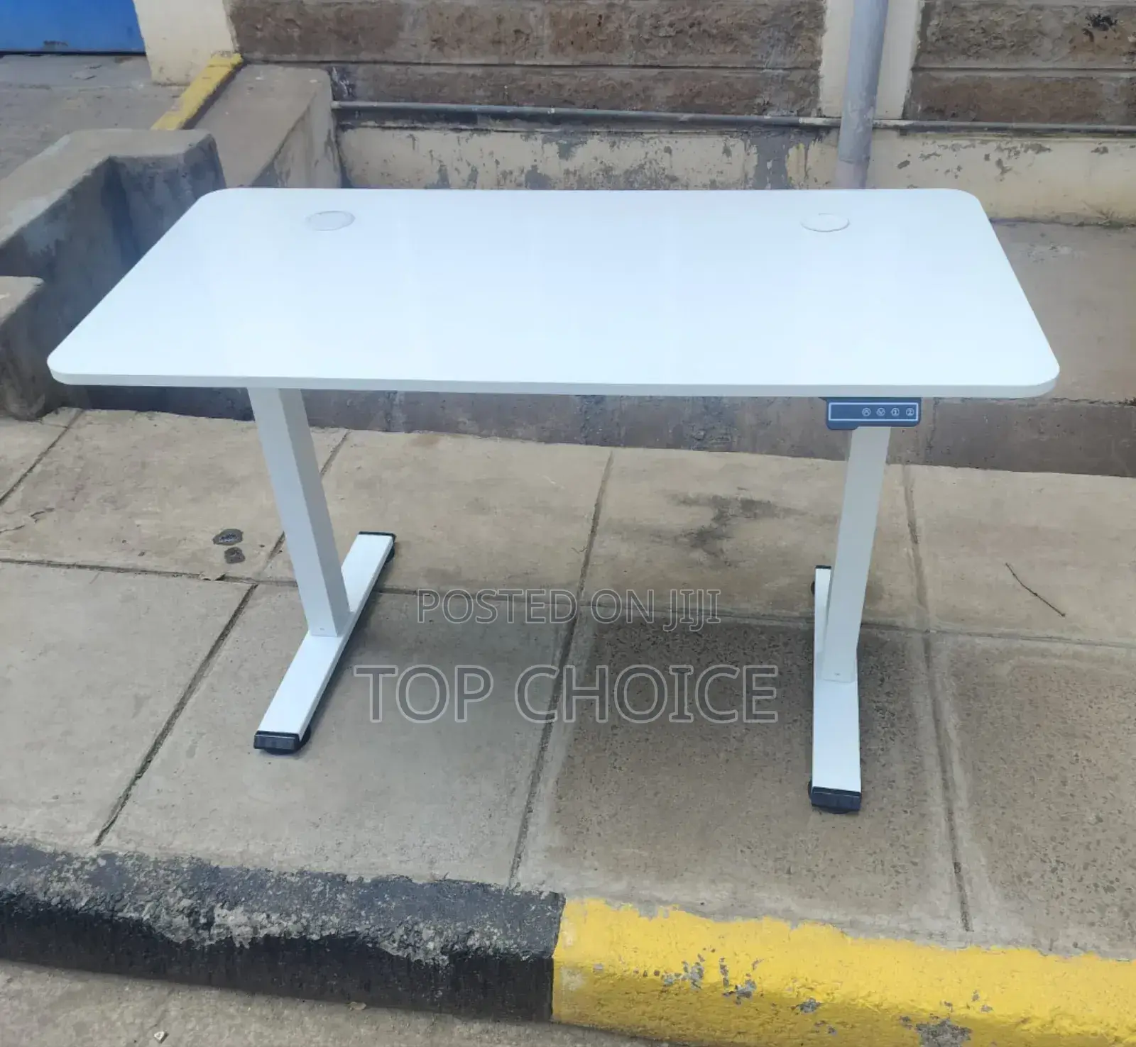 Electric Adjustable Study Table