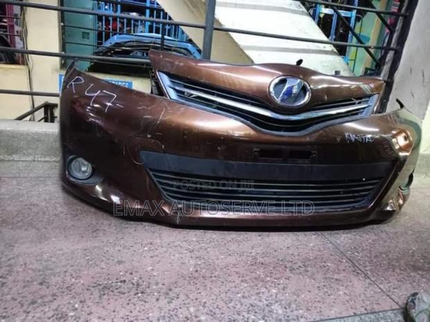 Nosecut Vitz 2012 Jewela Non Xenon