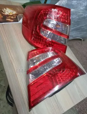 Taillight Premio 240 2005