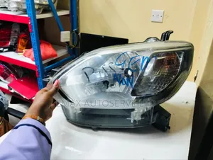 Headlight Passo 2017/2018 Non Xenon