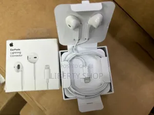 iPhone Lightning Earphones