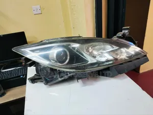 Headlight Mazda Atenza 2012 Xenon