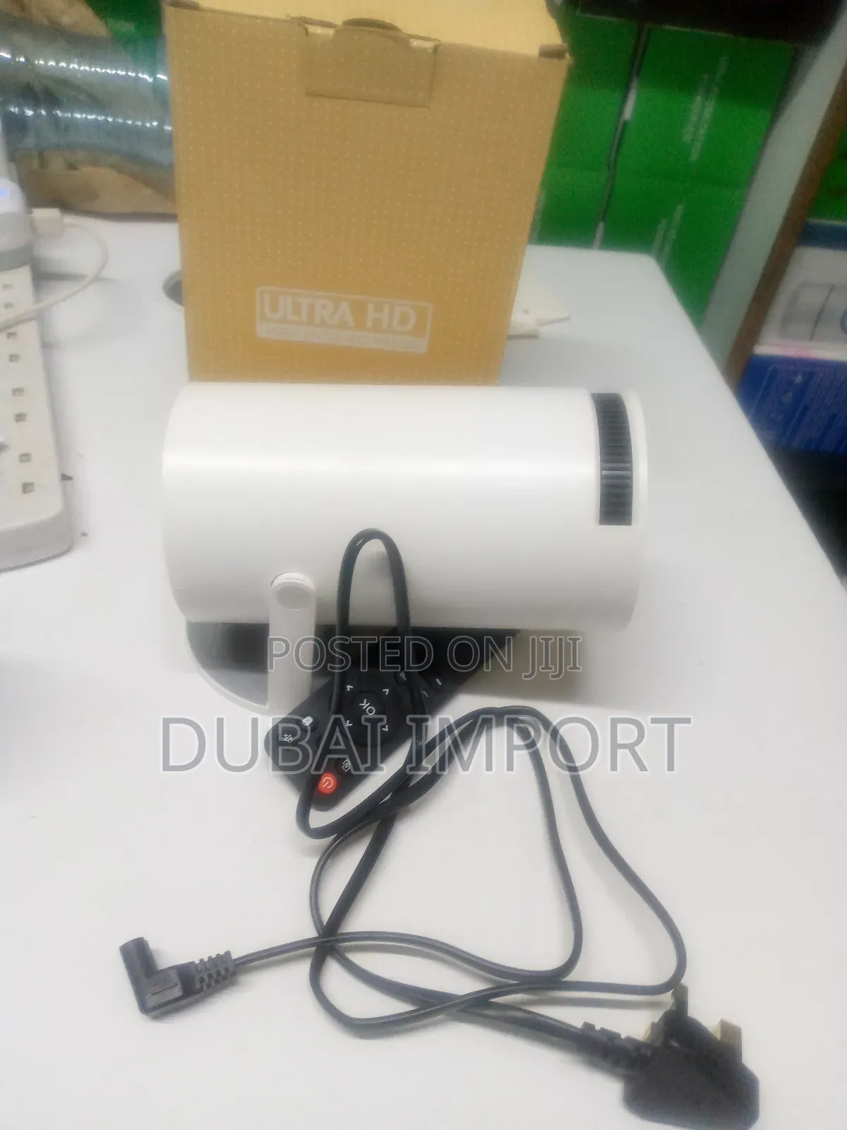 Smart Portable Android Projector With Bluetooth Wifi Speaker