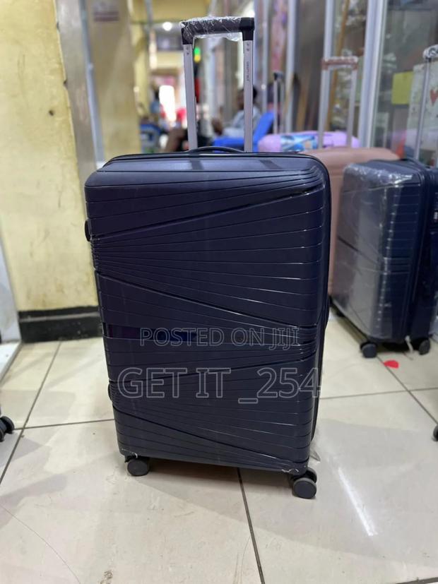 Large Suitcases0
Available at the Shop - thumbnail 4