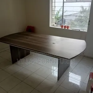 American Wallnat Conference Table