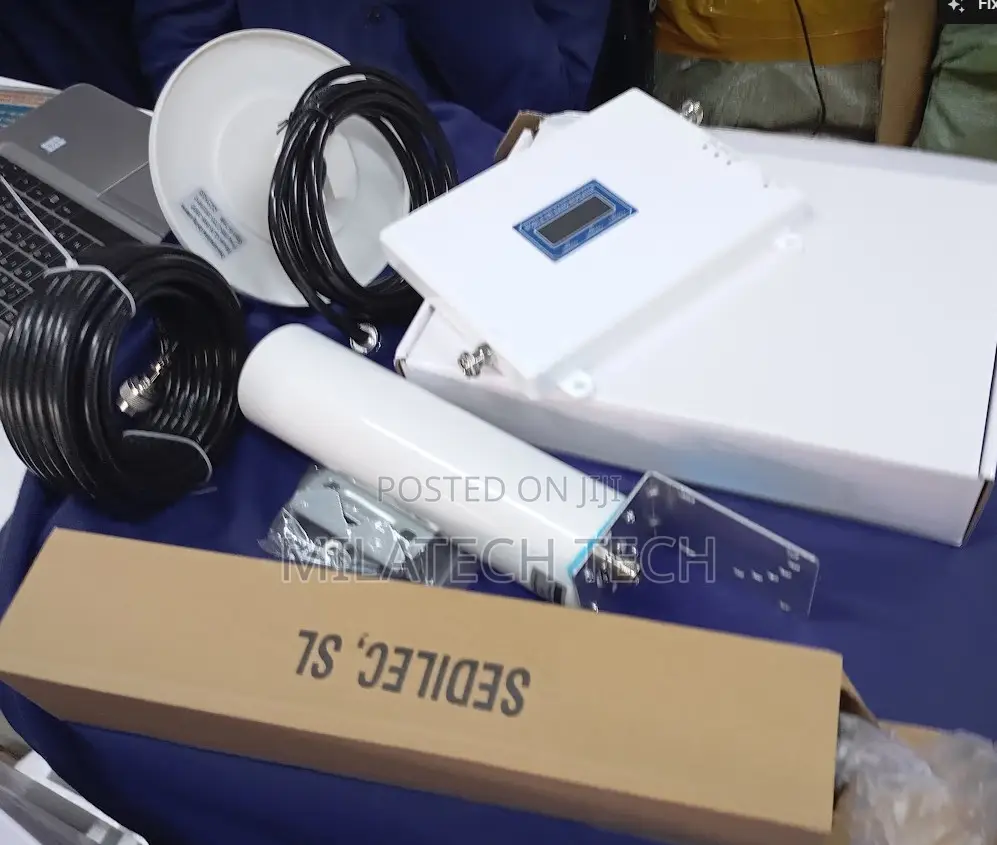 GSM Network Booster With Outdoor Cams