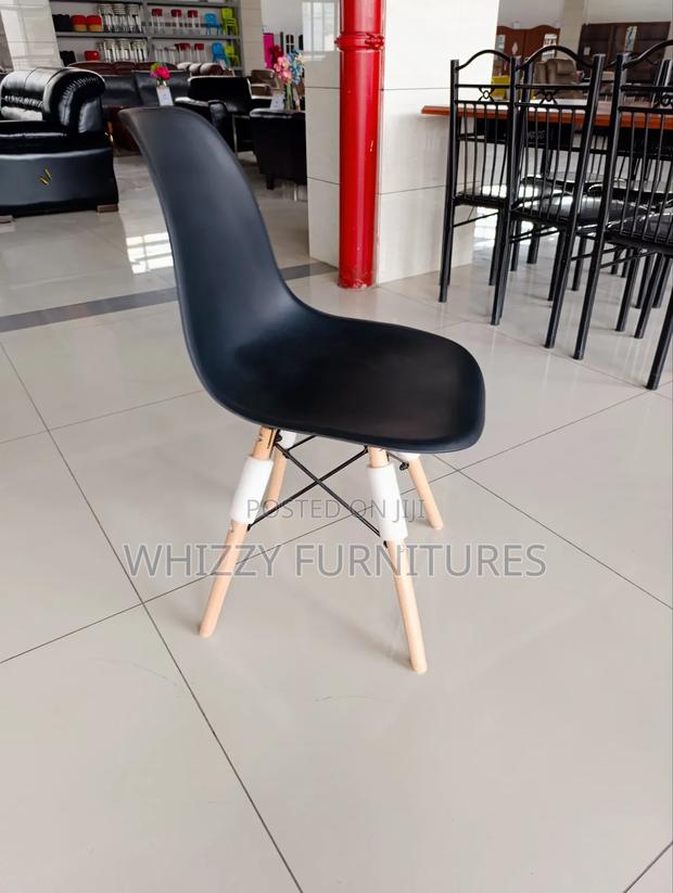 Black Eames Chair