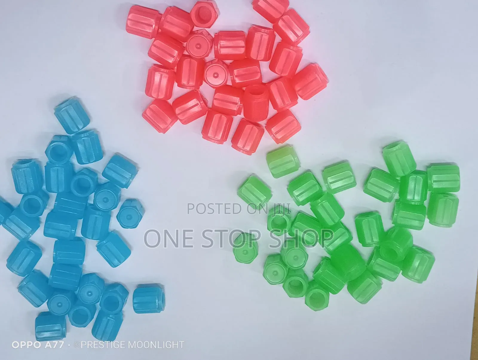 Night Glowing Colored 8pcs Tire Valve Caps