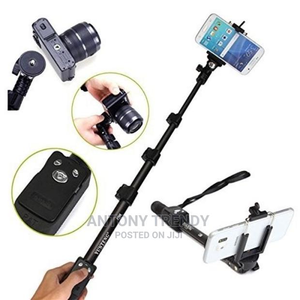 Selfie Stick With Bluetoselfie Stick With Bluetooth Remote - main view