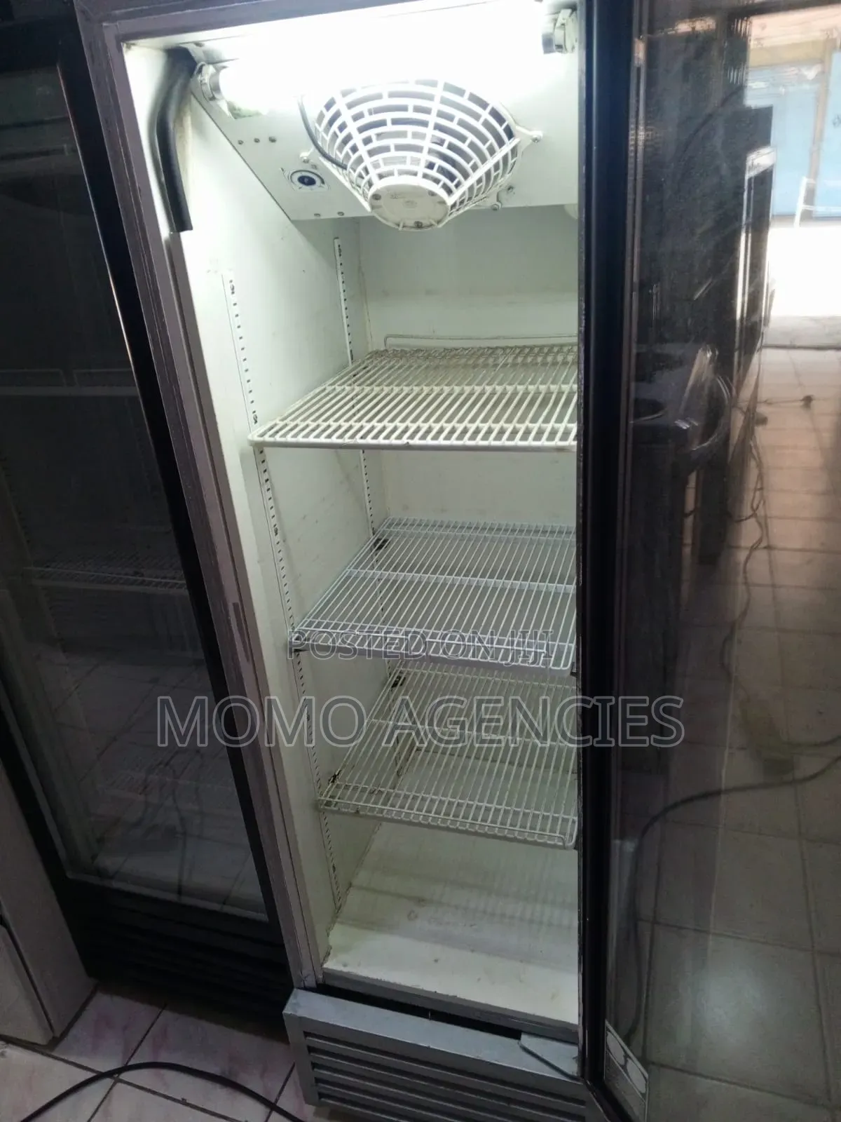 Medium Size Display Fridge 300l