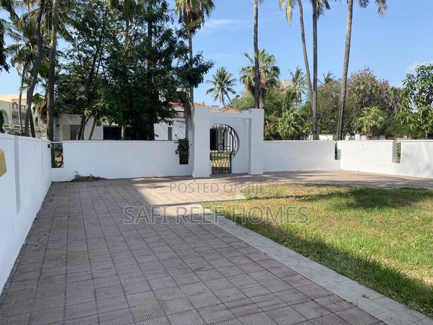 3bdrm Bungalow in Nyali for rent - thumbnail 5