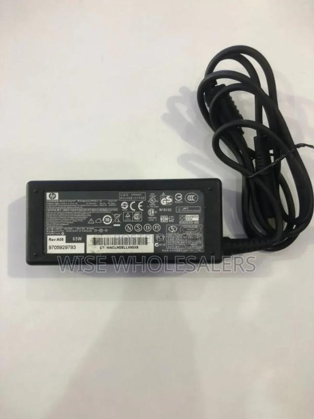 Hp Big Pin Charger 18.5v-3.5a - Ac Adapter - Black