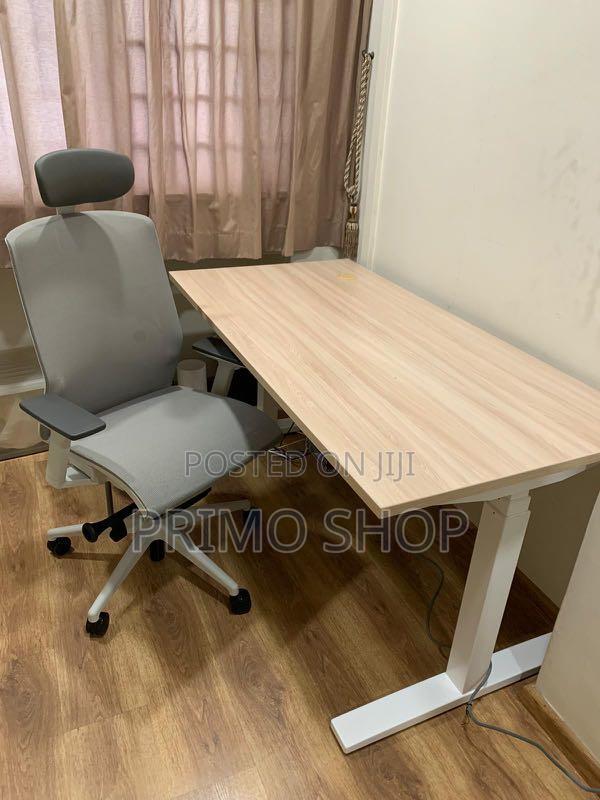 140cm Table; Height Adjustable Standing Electric Desk - thumbnail 2