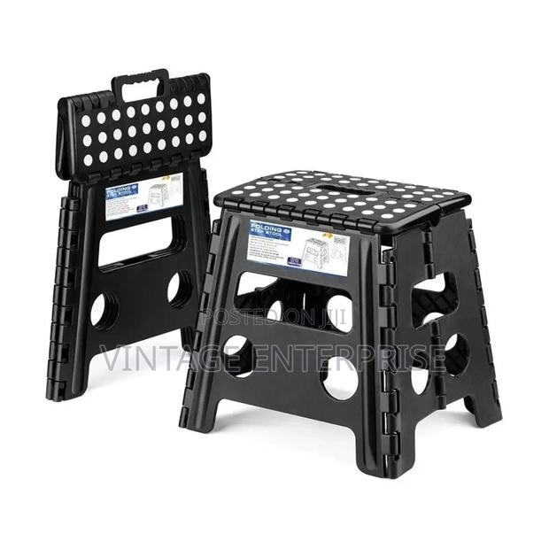 Heavy Duty Stepping Stool With Handle