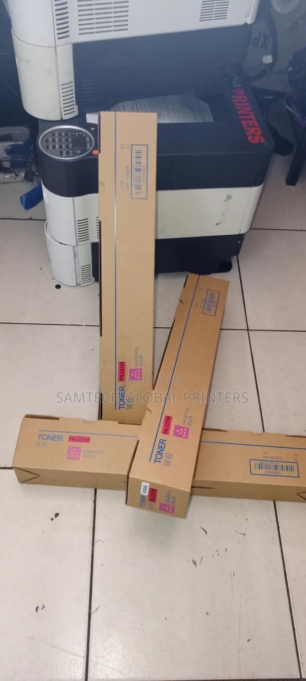 High Quality Konica Toner Tn221m