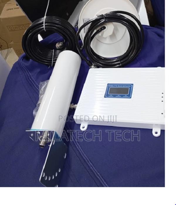 Mobile Signal Repeater Booster Tripple Band