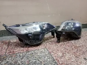 Toyota Spade Non Xenon Headlight