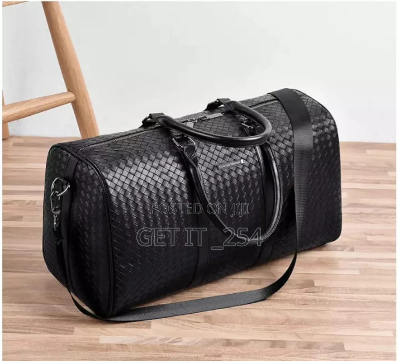*Reptilian High Quality Leather Duffel Bag*
