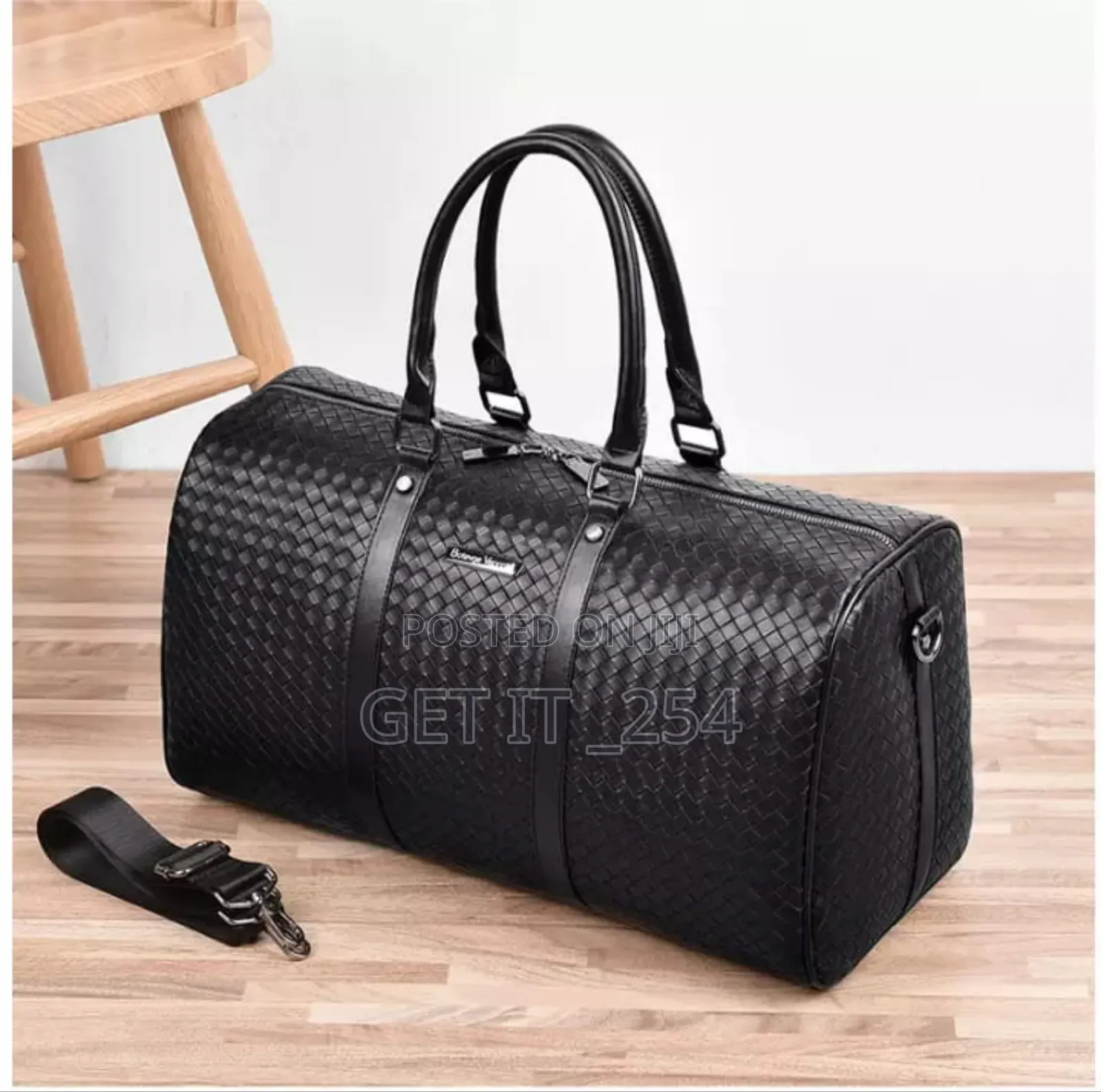 *Reptilian High Quality Leather Duffel Bag*