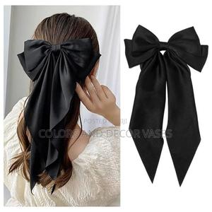 Black Hair Bow - thumbnail 2