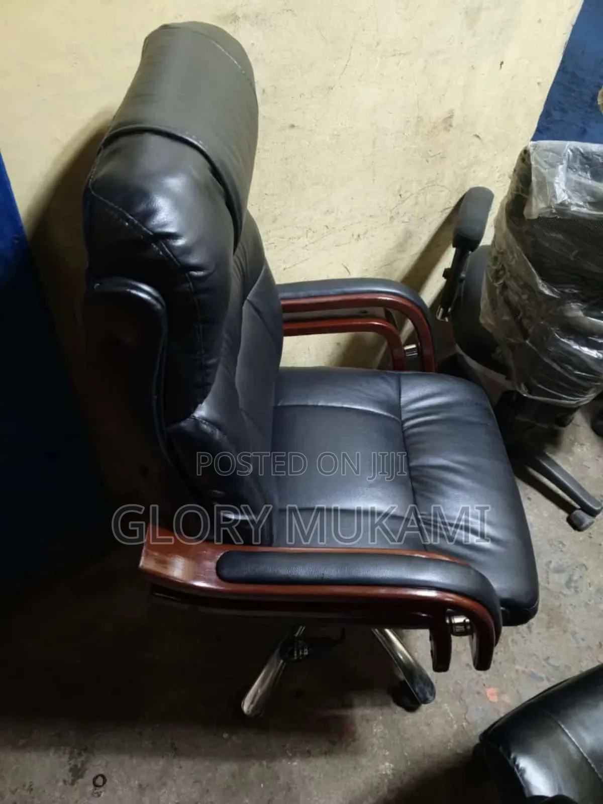 Executive Office Chair