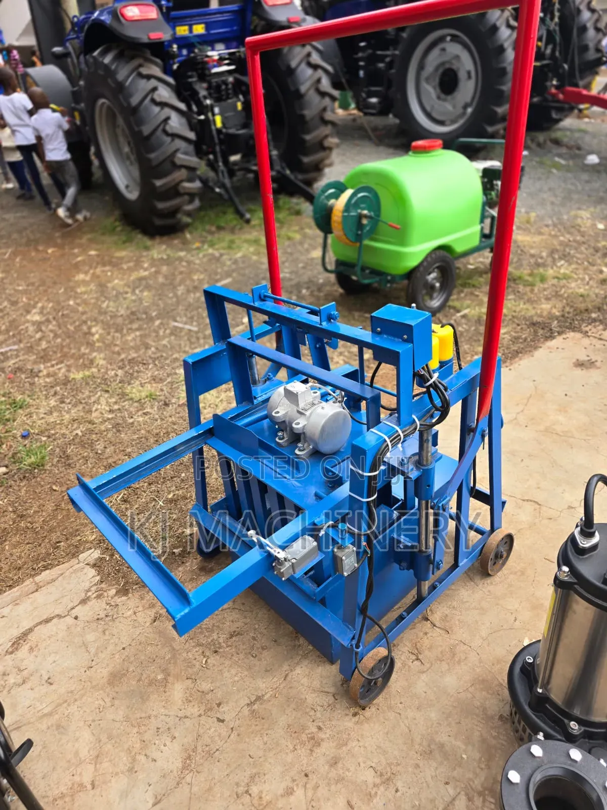Electric Mobile Block Making Machine