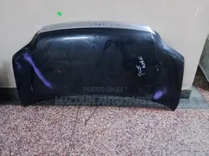 Toyota Noah 2005/6 Bonnet