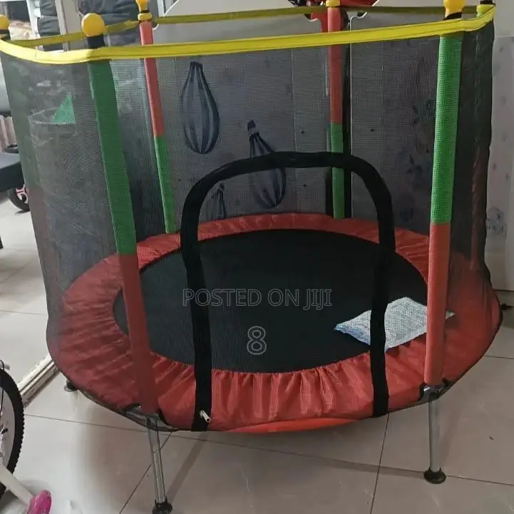 Compact 4ft Trampoline With Safety Enclosure – Fun Safe Fo
