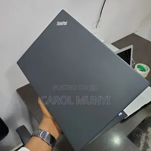 New Laptop Lenovo ThinkPad T480s 8GB Intel Core i5 SSD 500GB