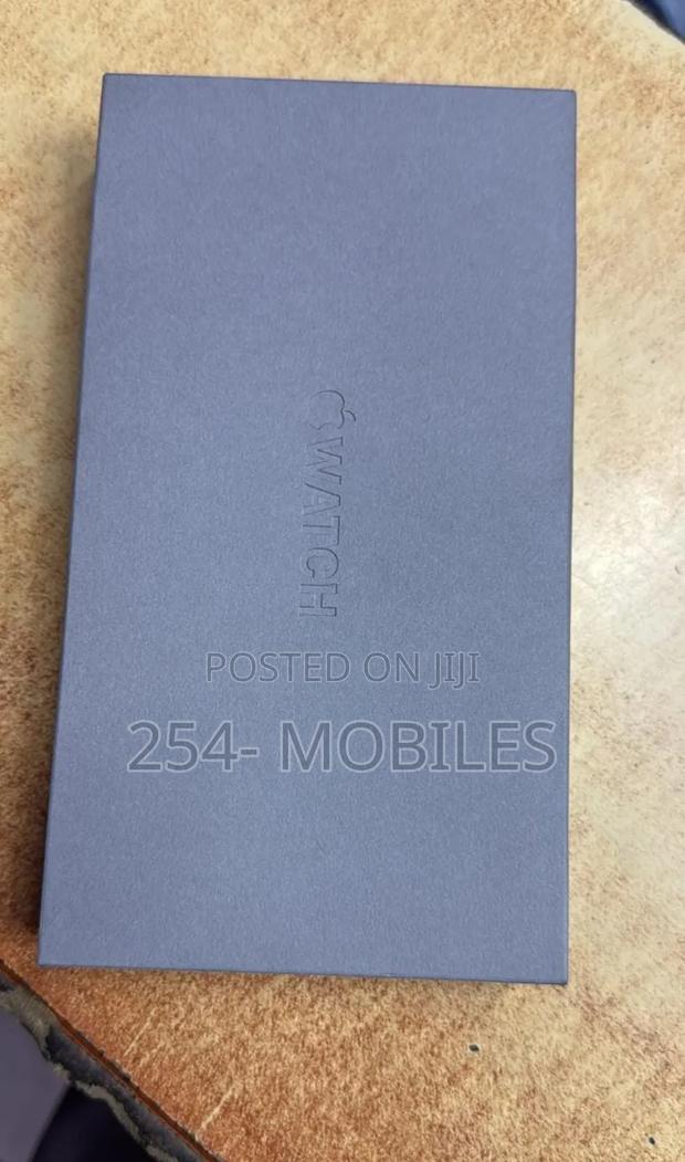 Apple Watch Ultra 2 49mm - thumbnail 3