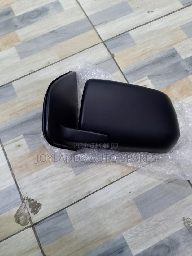 Isuzu D-Max 2002 Manual Side Mirror - main view