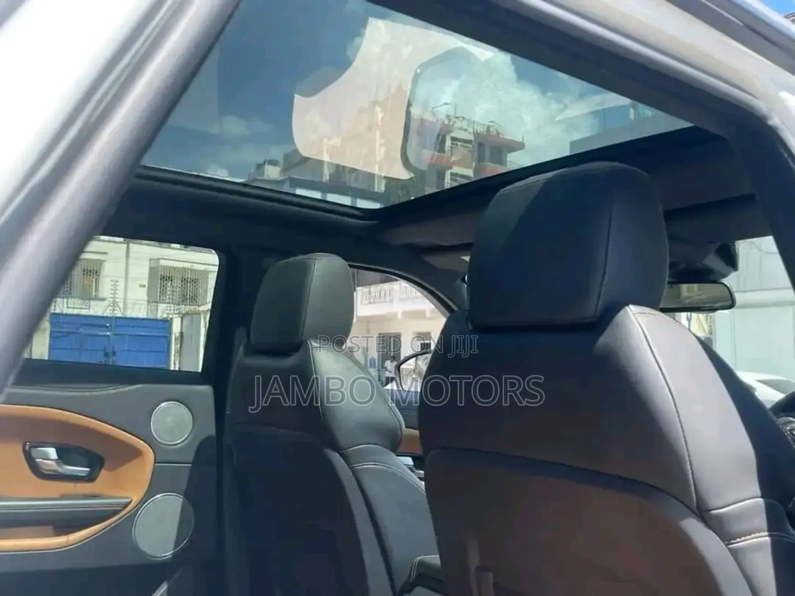 Land Rover Range Rover Evoque HSE 4x4 5-Door 2018 White