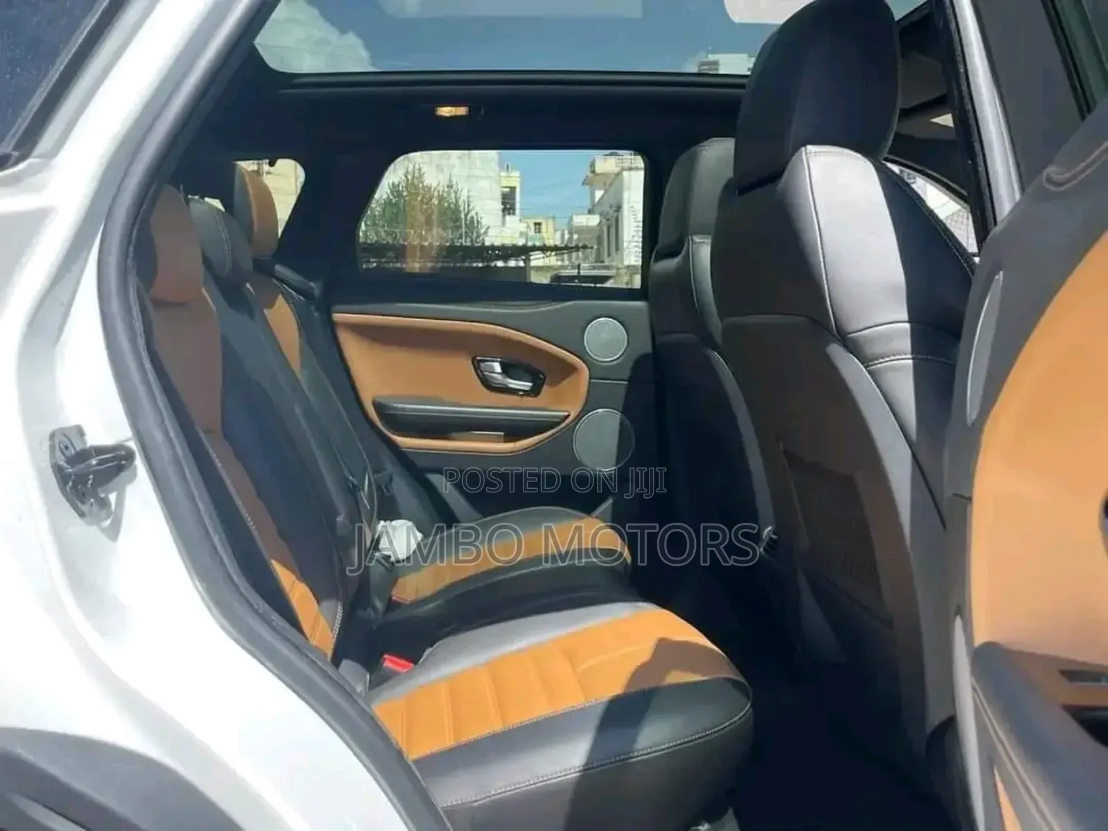 Land Rover Range Rover Evoque HSE 4x4 5-Door 2018 White